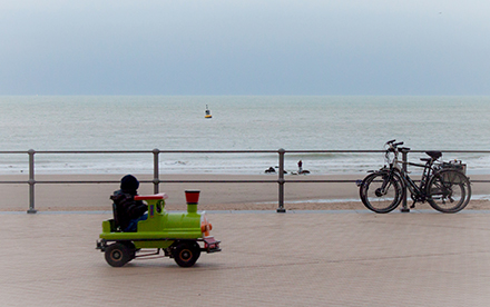 Photo en couleur de Marilg : vue sur la mer, Ostende